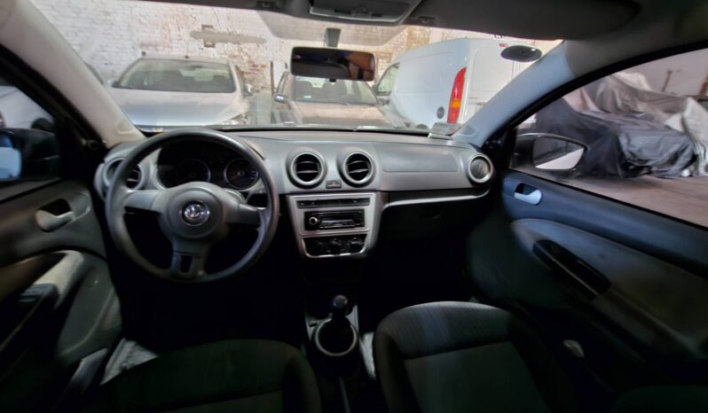Volkswagen Voyage Comfortline Plus GNC 2014 lleno