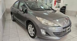 Peugeot 408 Allure 2.0 2014