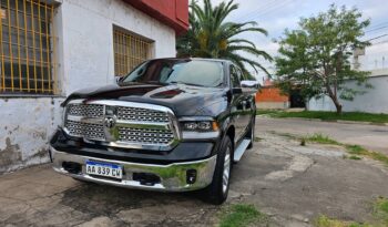 Ram 1500 5.7 V8 Laramie 4×4 2017 lleno