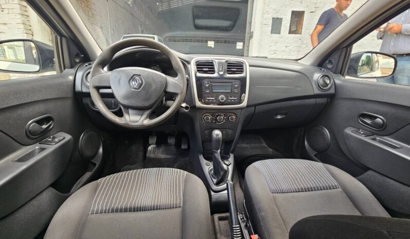 Renault Logan Authentique Plus 2017 lleno