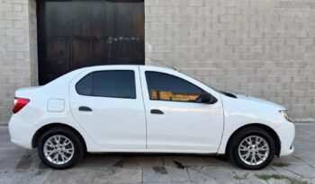 Renault Logan Authentique Plus 2017 lleno