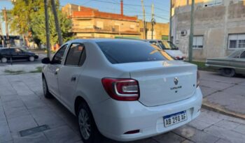 Renault Logan Authentique Plus 2017 lleno