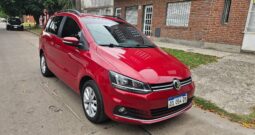 Volkswagen Suran Highline 2016