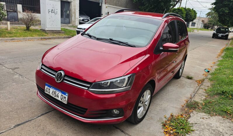 Volkswagen Suran Highline 2016 lleno