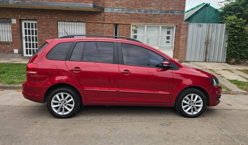 Volkswagen Suran Highline 2016 lleno