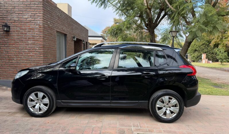 Peugeot 2008 Allure Tiptronic 2018 lleno