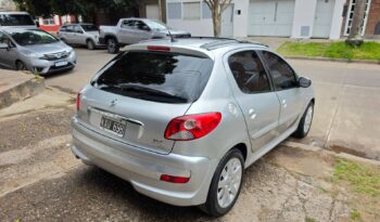 Peugeot 207 XT Feline 1.4 HDI  5P 2012 lleno